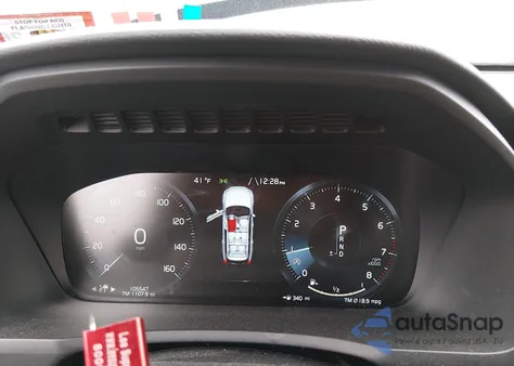 2017 Volvo Xc90 T6 Momentum from USA, damaged, VIN YV4A22PK7H1176080